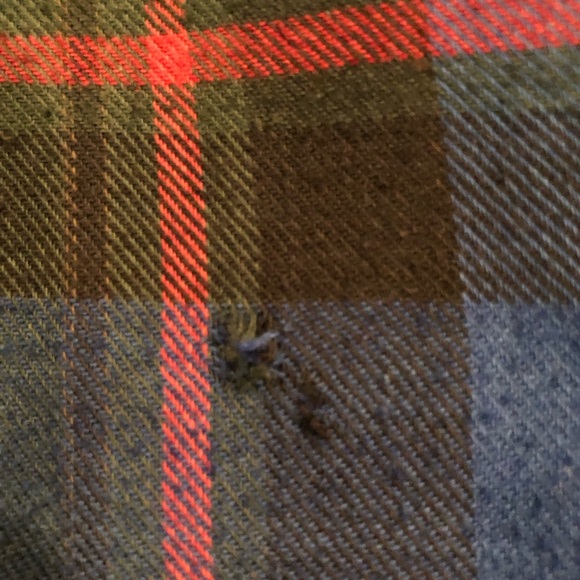 mens 2 X  blue flannel lightweight weight button up  small hole/pick LT front - Picture 4 of 4